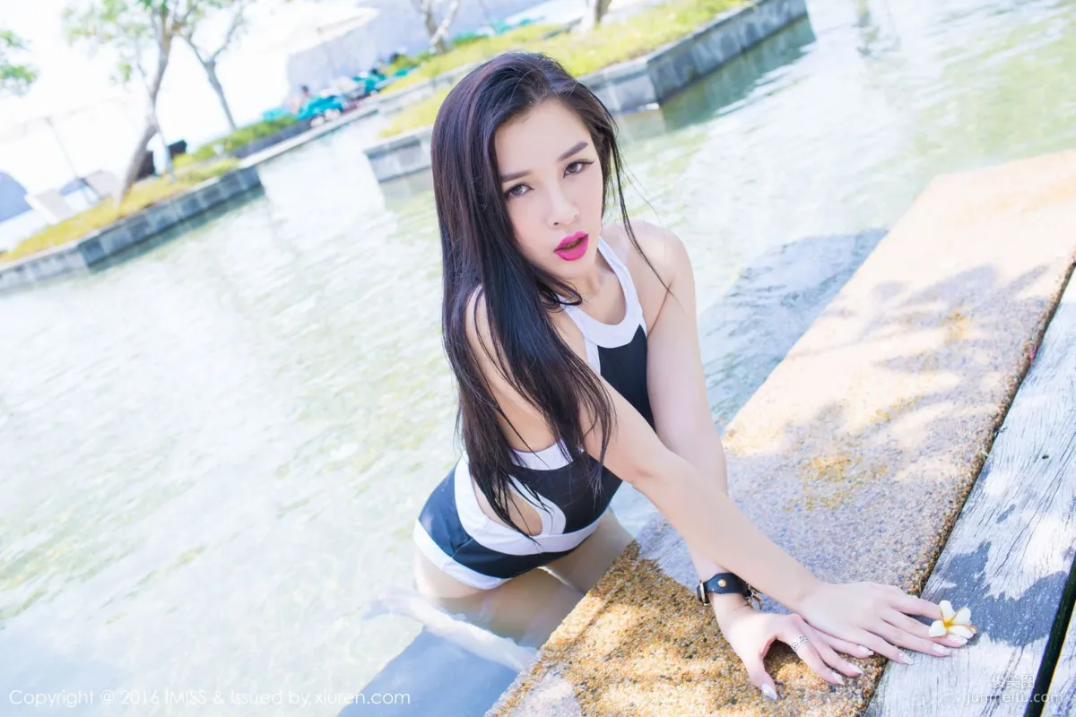Dai Xiaowei《Bikini + School Swimsuit Series》 [IMISS] Vol.085 Photo Set photo 32
