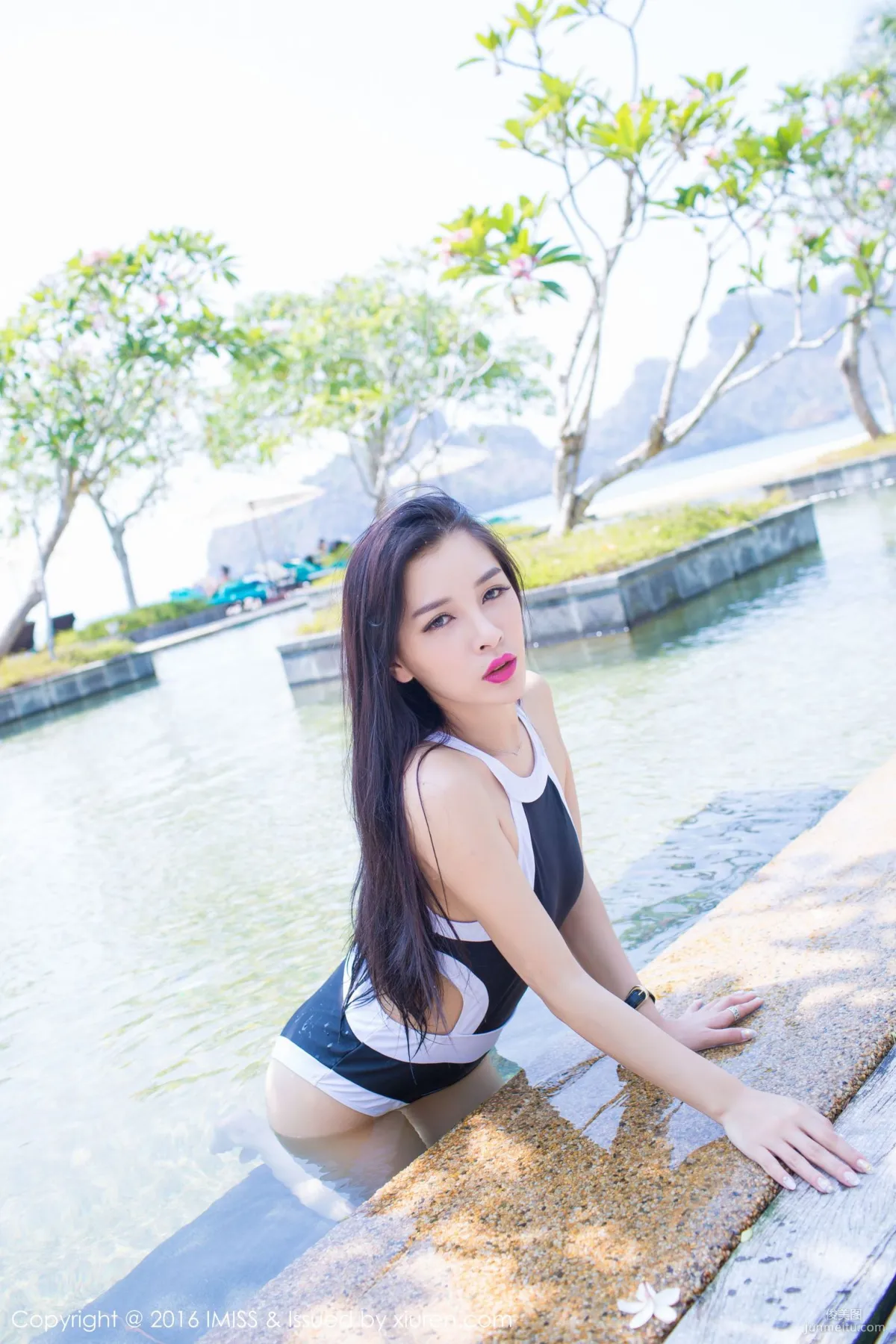 Dai Xiaowei《Bikini + School Swimsuit Series》 [IMISS] Vol.085 Photo Set photo 26