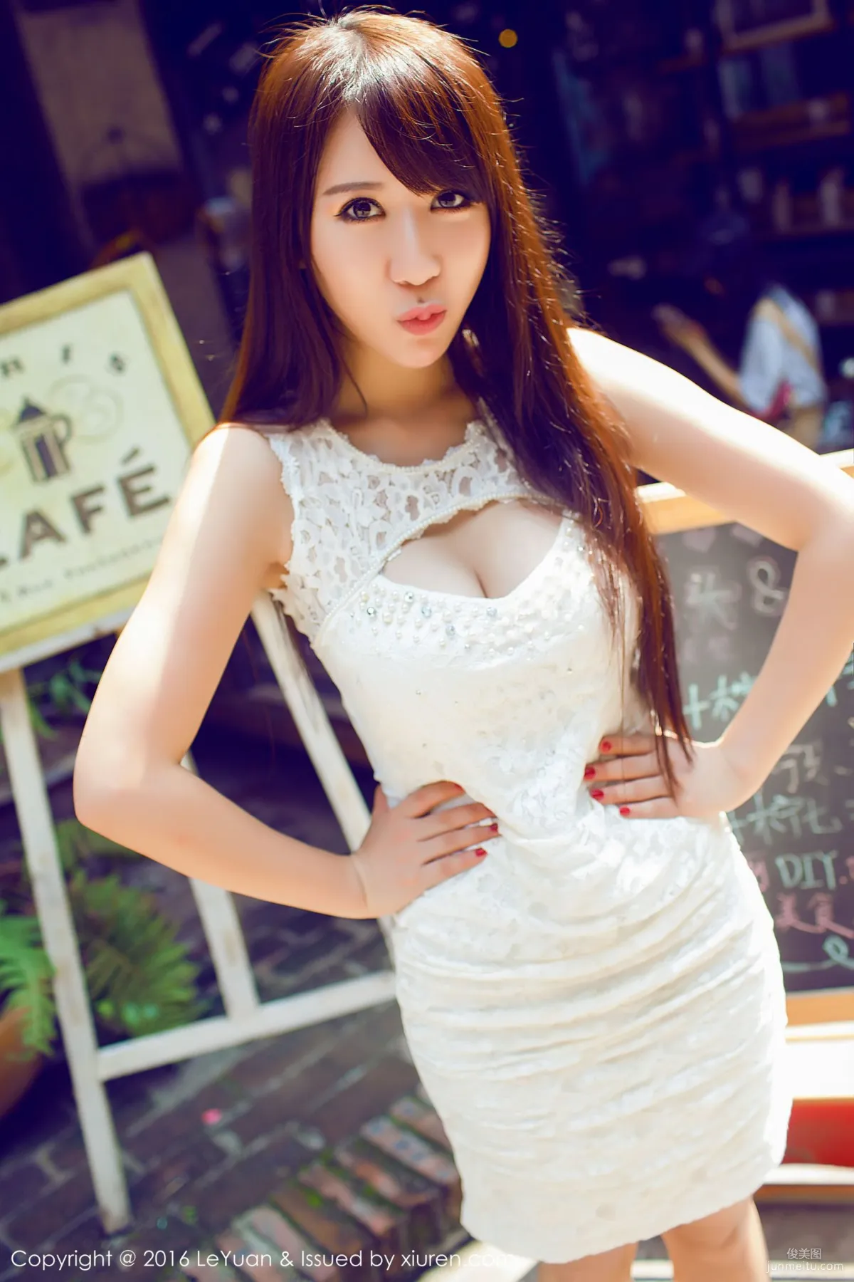 Ai Wei 'Fresh and Light Street Snap Series' [LeYuan] Vol.020 Photo Set photo 25