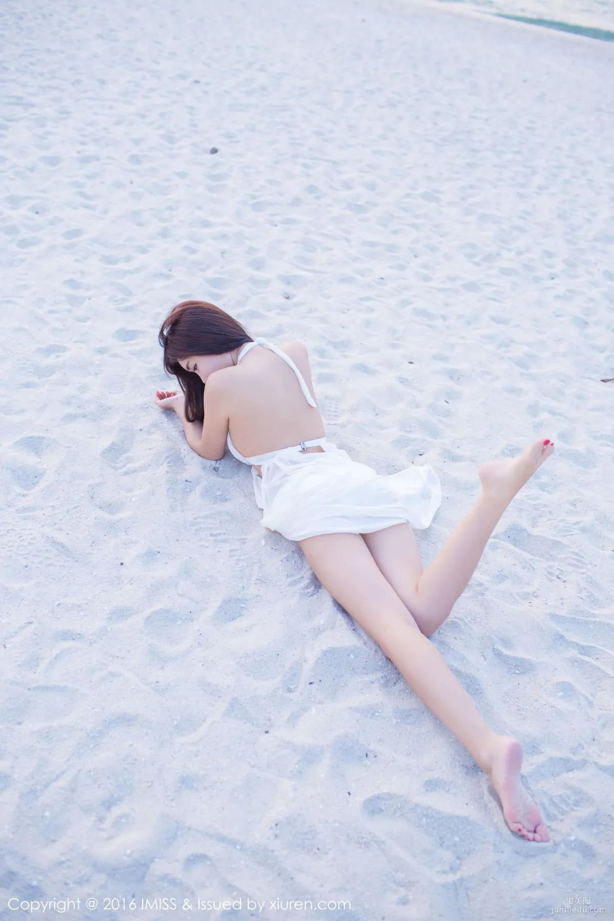 Cheng Xiaofan, Pink Outfit + White Skirt Outdoor Shoot [IMISS] Vol.086 Photo Set photo 35