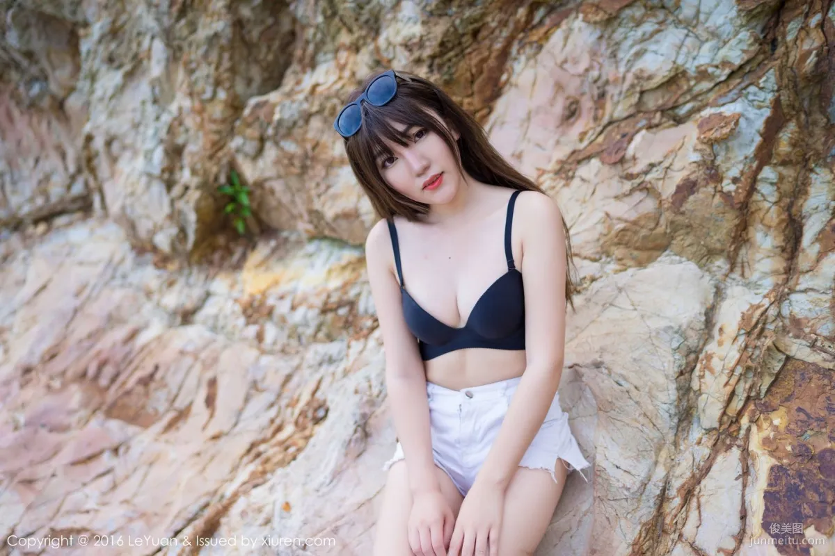 Leng Buding, Beach Outdoor Shoot [LeYuan] Vol.011 Photo Set photo 47
