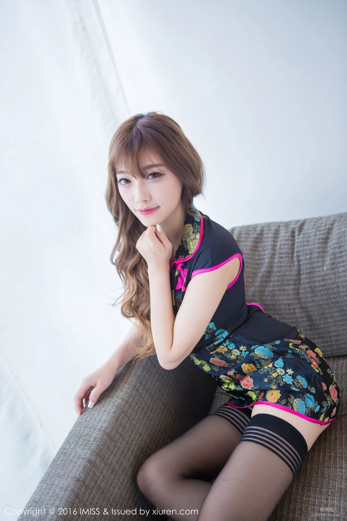 sugar Xiao Tianxin CC, Beauty Dressed as a Beast + Qipao and Stockings [IMISS] Vol.136 Photo Set photo 40