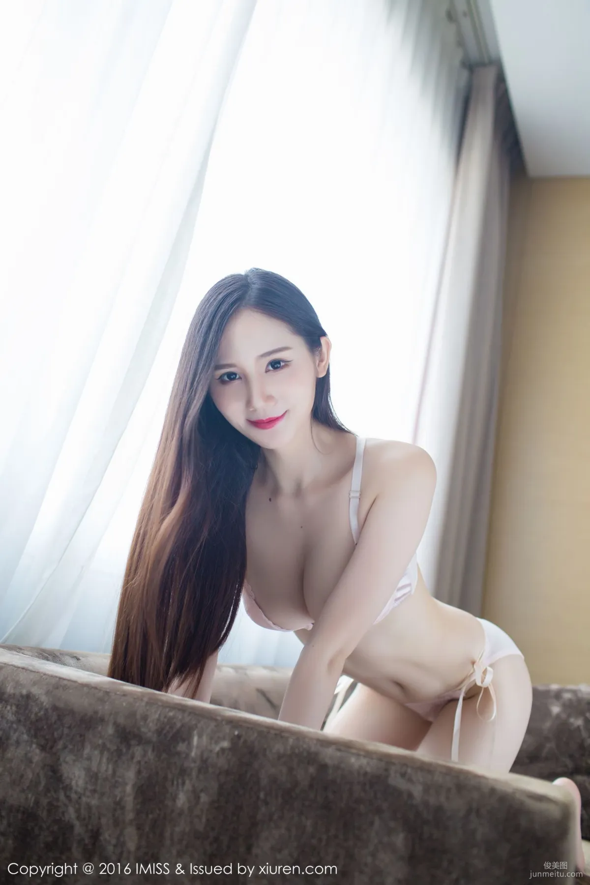 SISY Si, Red Pajamas and a Set of Pink Lingerie [IMISS] Vol.124 Photo Set photo 43
