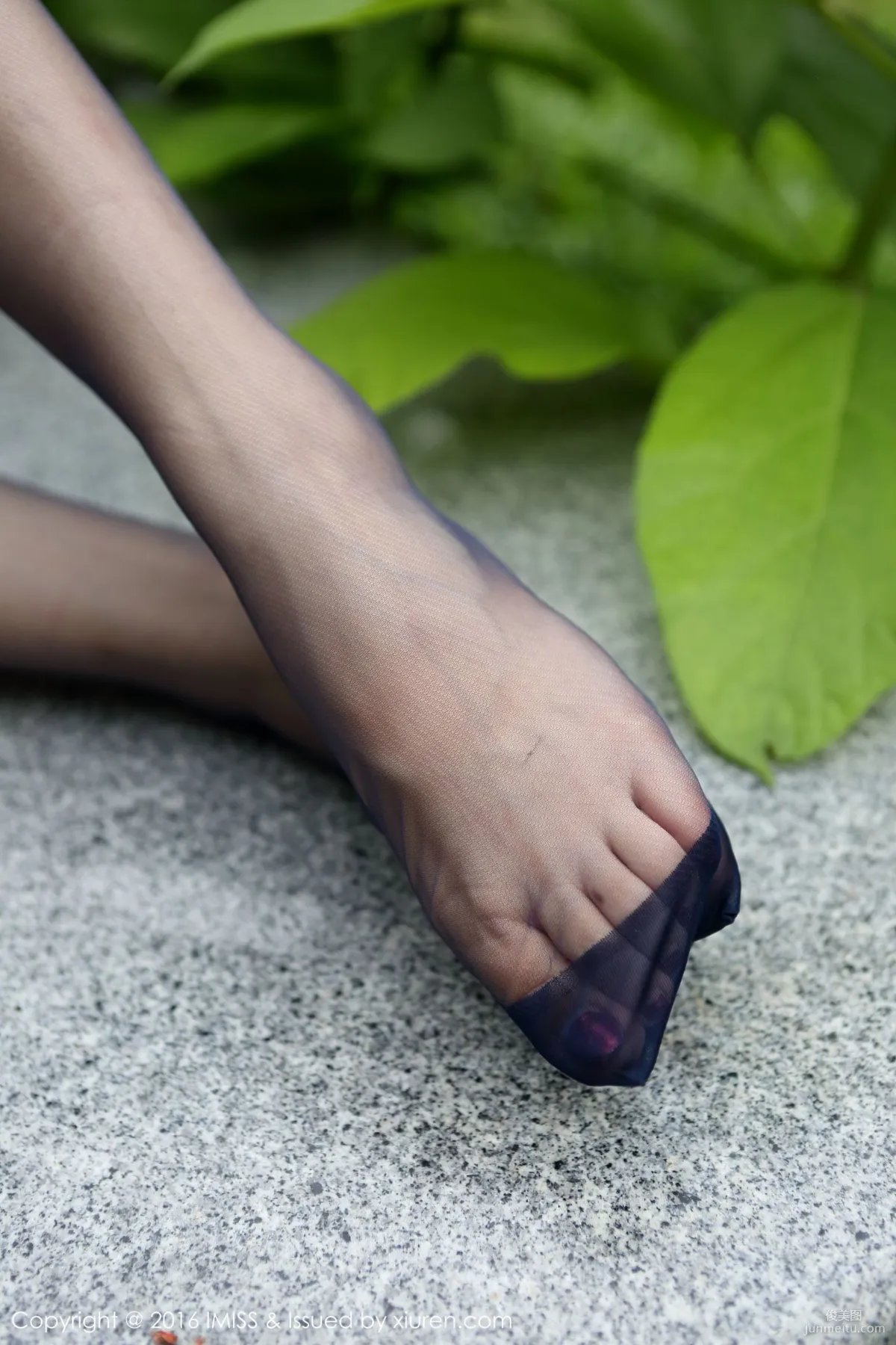 Winki Siji, OL Stockings Legs Street Snap + Qipao Stockings Series [IMISS] Vol.098 Photo Set photo 46