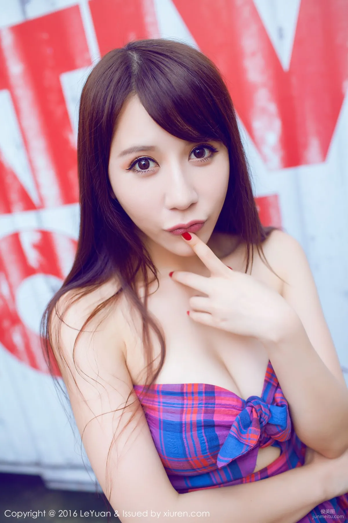 Ai Wei 'Fresh and Light Street Snap Series' [LeYuan] Vol.020 Photo Set photo 44