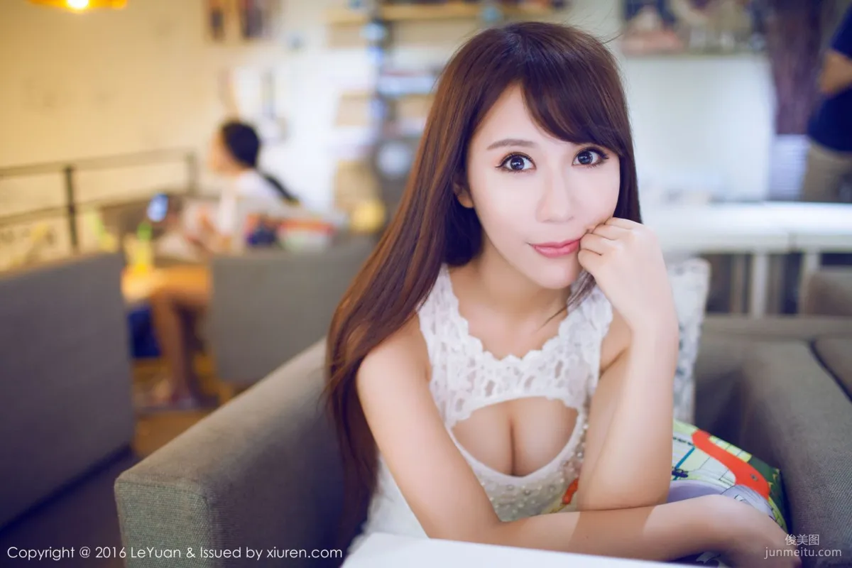 Ai Wei 'Fresh and Light Street Snap Series' [LeYuan] Vol.020 Photo Set photo 28
