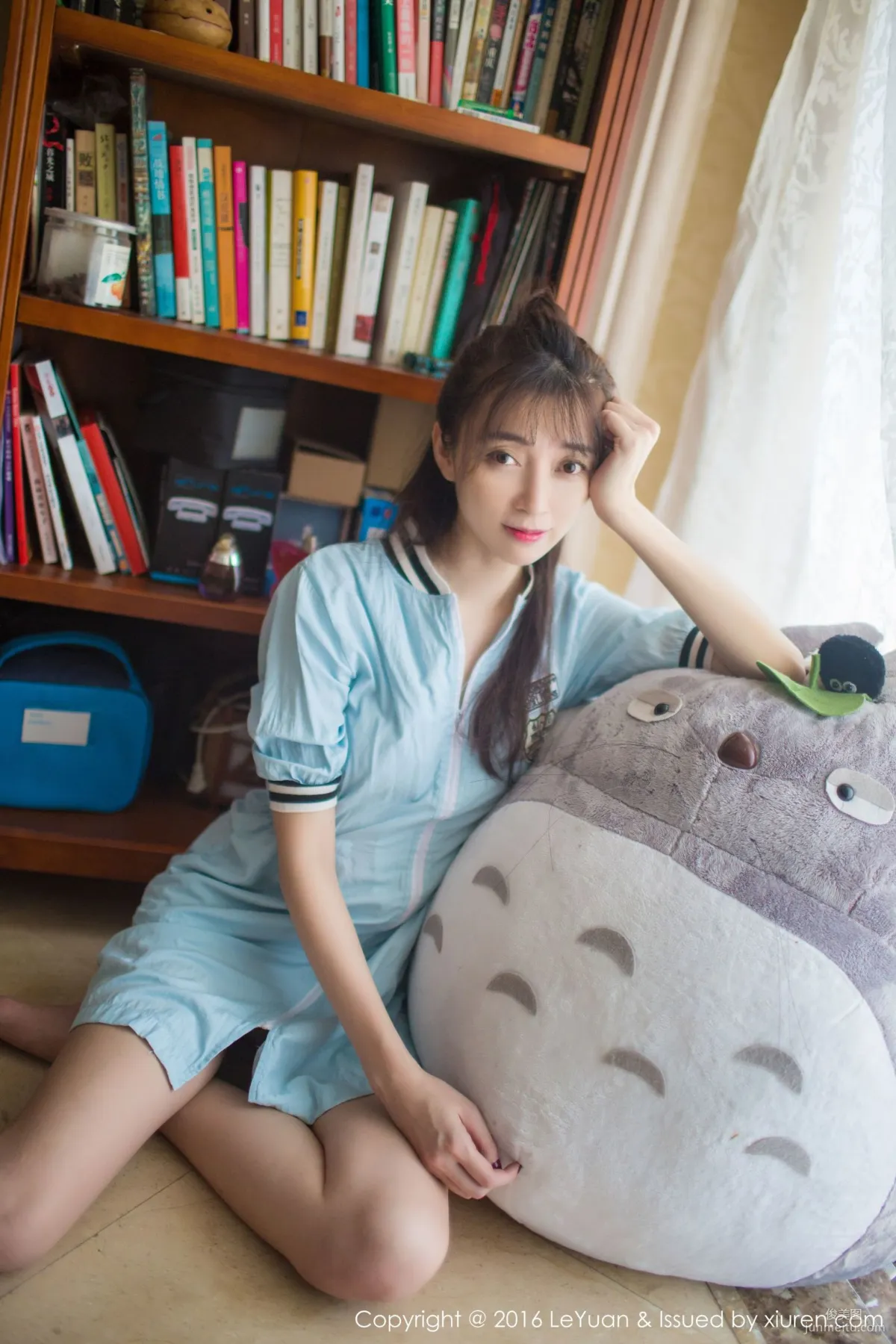 Chuqi kiki《Fresh Street Snap + Bikini Series》 [LeYuan] Vol.006 Photo Set photo 4