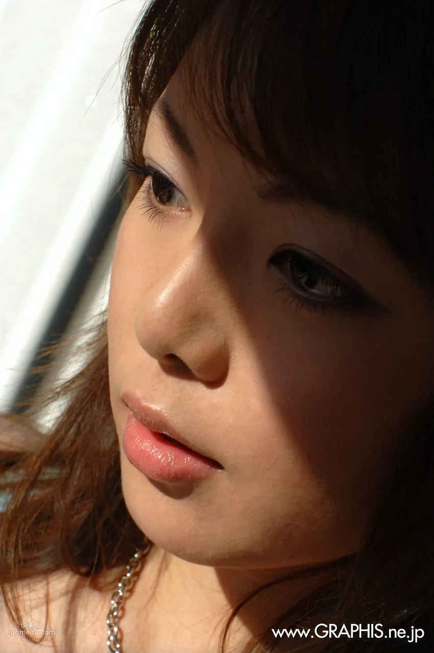 Yuna Asai: Graphis First Gravure photo 28
