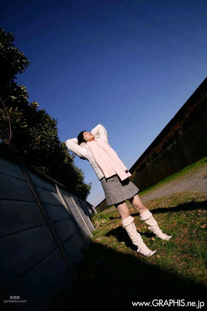Uran Minami [Graphis] First Gravure, First Nude Girl Photo Set photo 20