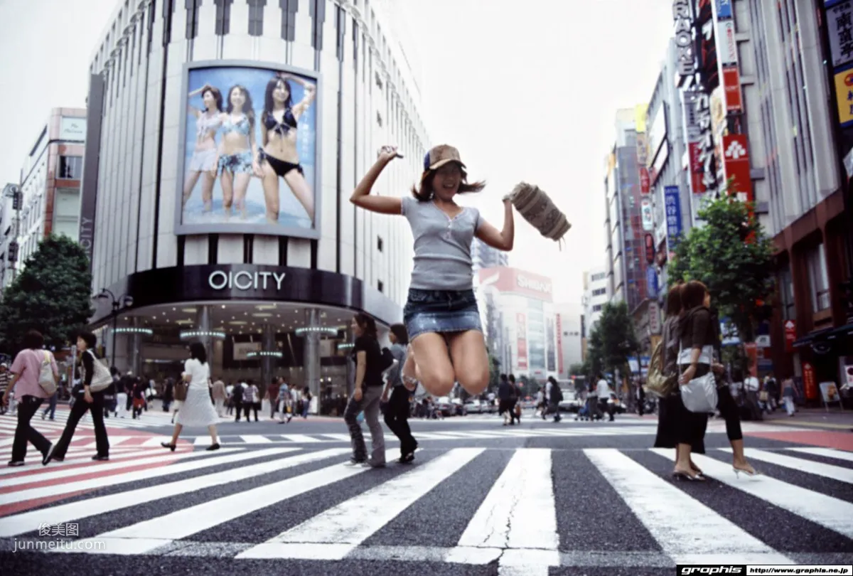 Asamin: Graphis First Gravure photo 12