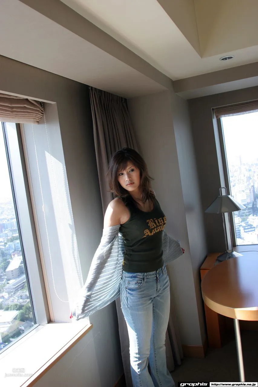 Sara Tsukigami 月神サテ [Graphis] First Gravure 初脫ぎ娘 寫真集 9