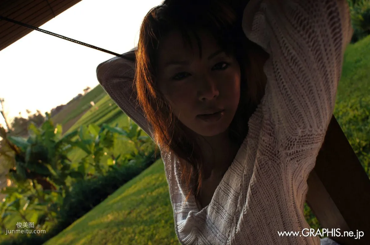 Honoka穂花《Glittery Dawn》 [Graphis] Special Contents 写真集13