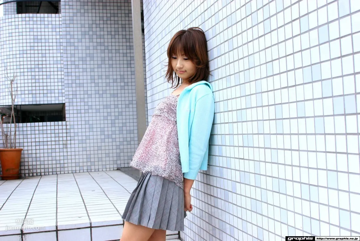[Graphis] First Gravure 初脱ぎ娘 森村はるか/森村遥  写真集7