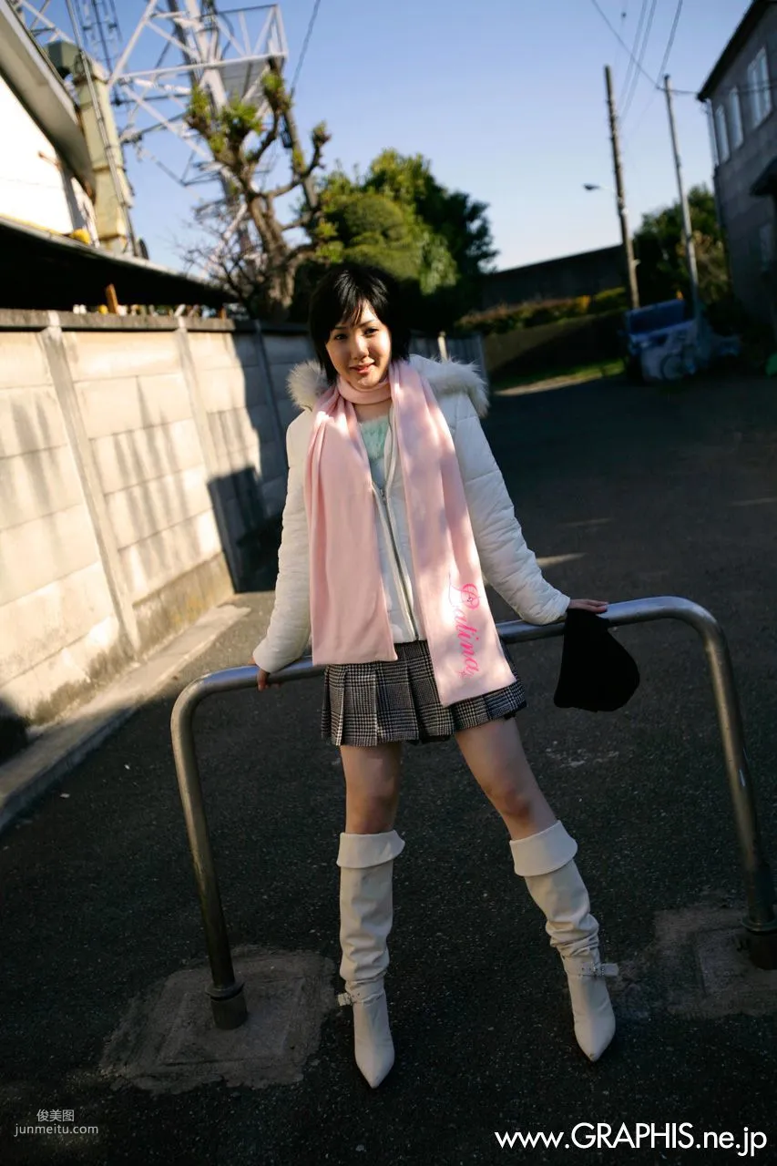 Uran Minami [Graphis] First Gravure, First Nude Girl Photo Set photo 22
