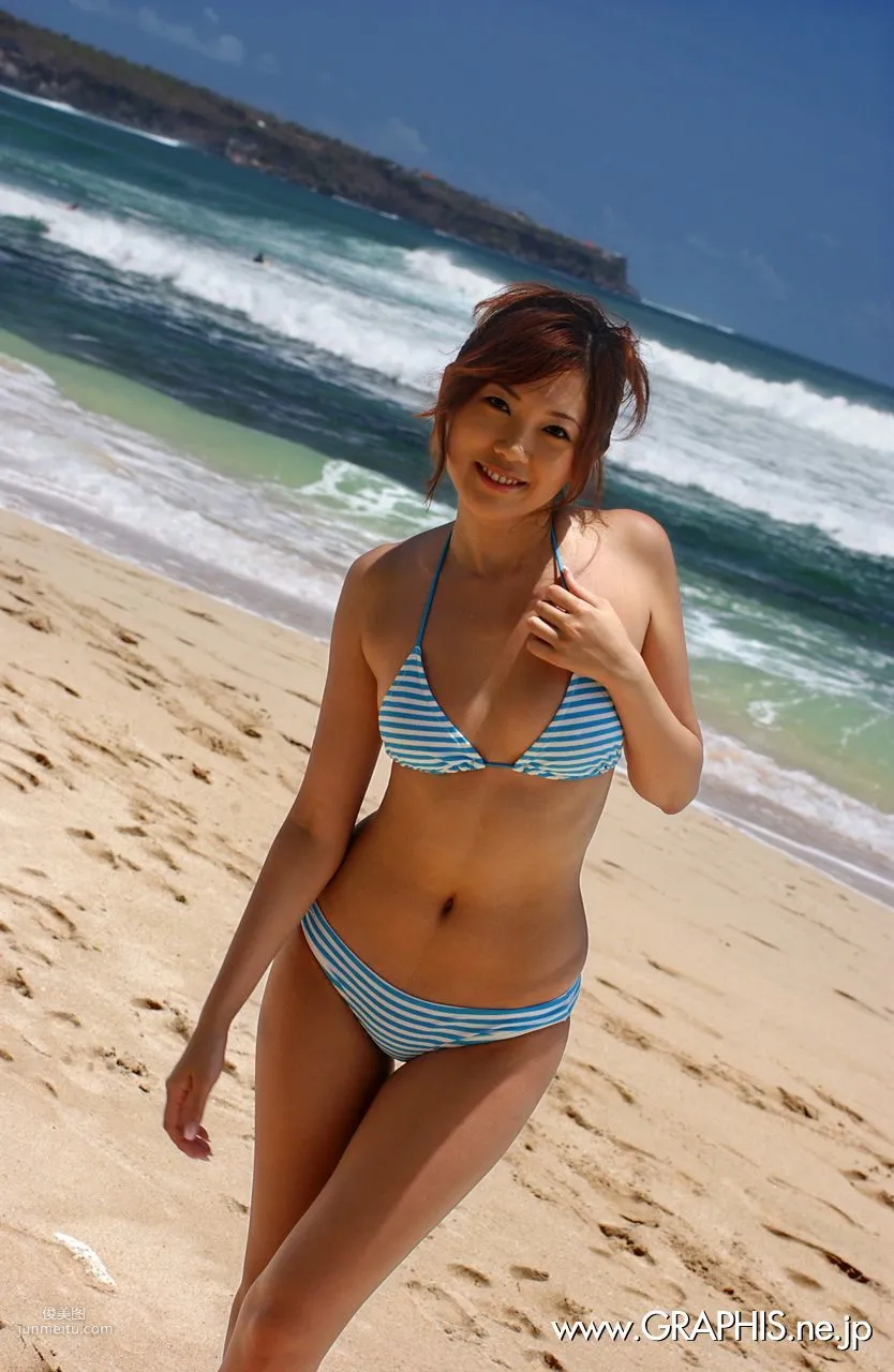 小川あさ美《Blue Moon》 [Graphis] Special Contents 写真集9