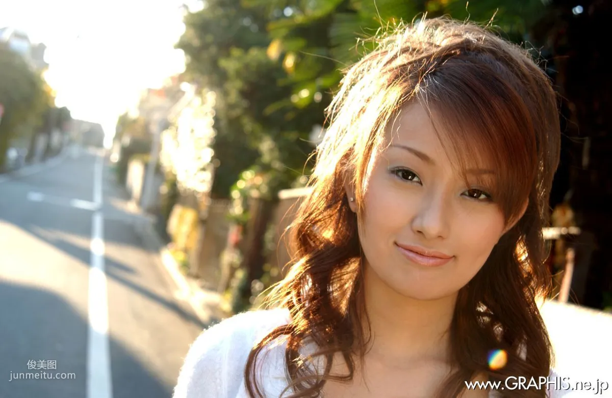 吉崎直緒《Enhanced Holiday》 [Graphis] Gals 寫真集 13