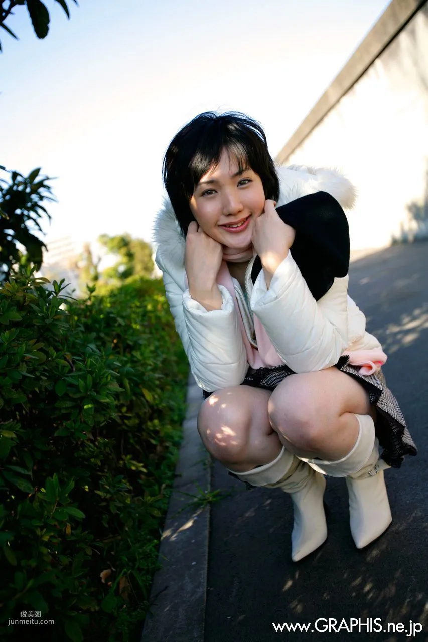 Uran Minami [Graphis] First Gravure, First Nude Girl Photo Set photo 18