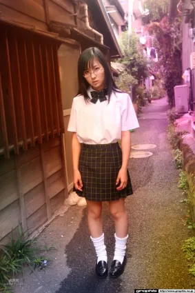 戀野戀《Eanadu Hath Come》 [Graphis] Gals 寫真集