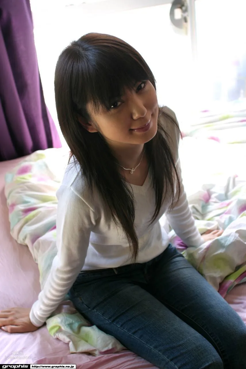 Erina: Graphis First Gravure photo 7