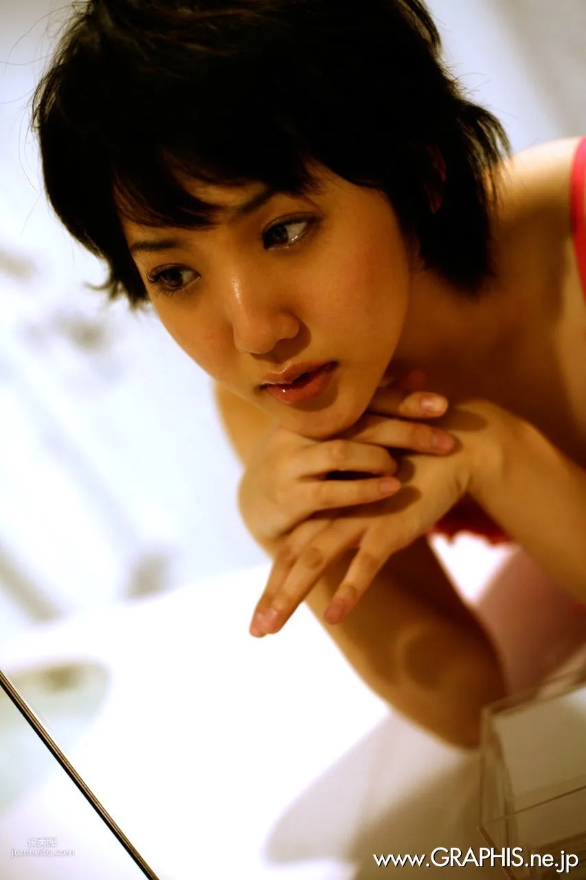 Uran Minami [Graphis] First Gravure, First Nude Girl Photo Set photo 29