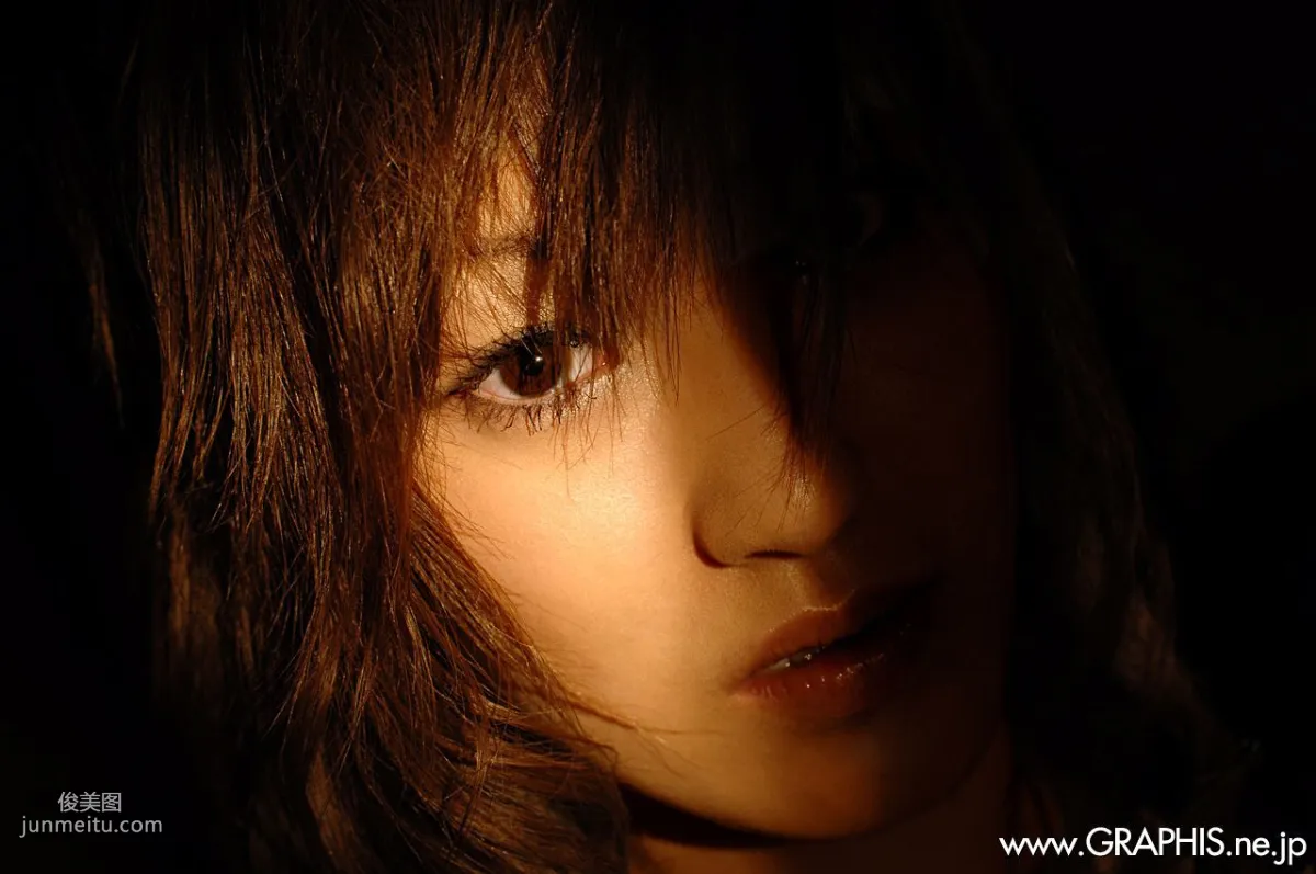 むらさき真珠/紫真珠《Possible to Shine》 [Graphis] Gals 寫真集 20