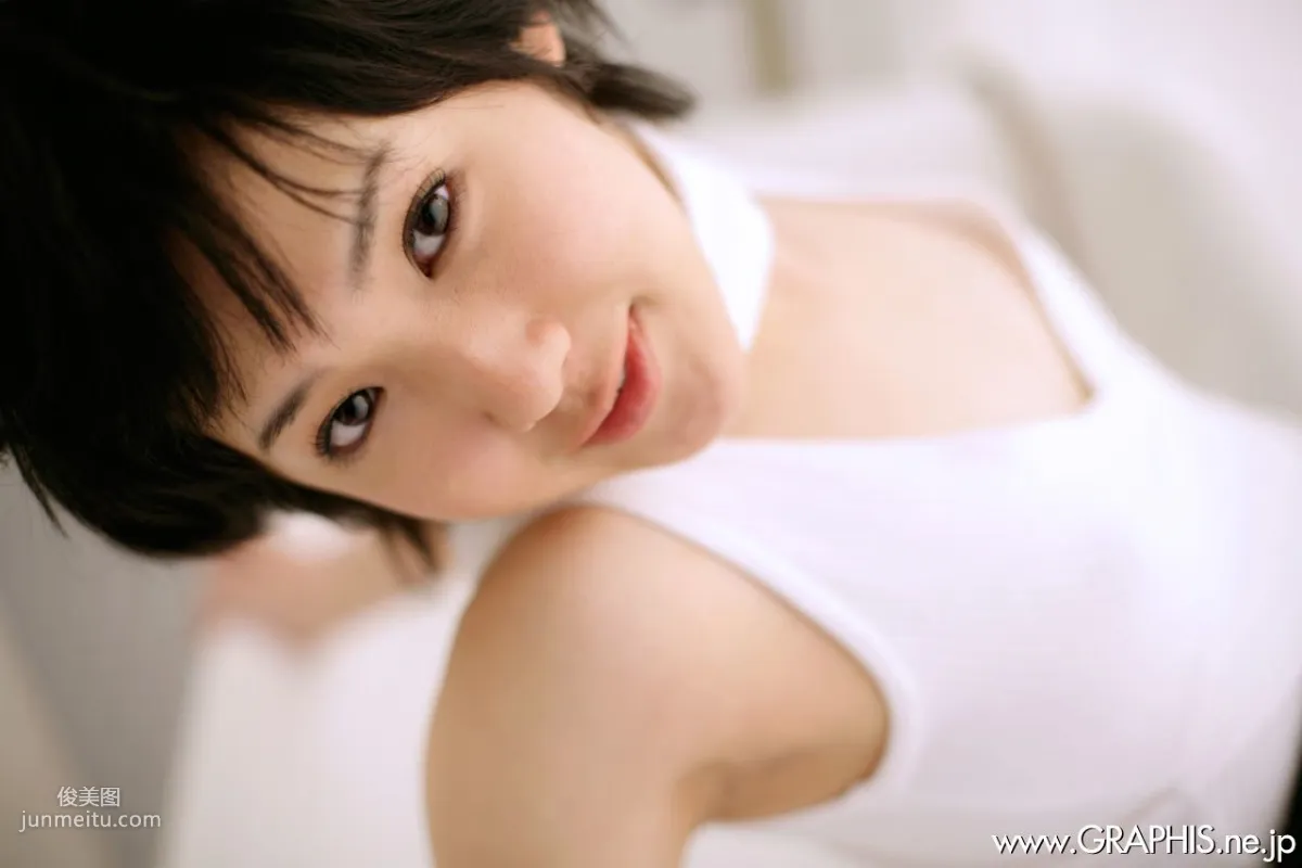 Uran Minami [Graphis] First Gravure, First Nude Girl Photo Set photo 36