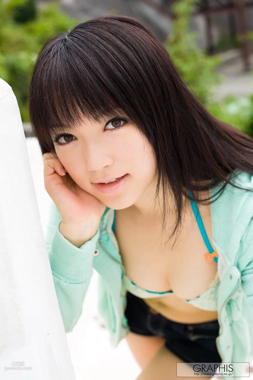 乙井なずな/乙井荠 [Graphis] First Gravure 初脫ぎ娘 寫真集 11