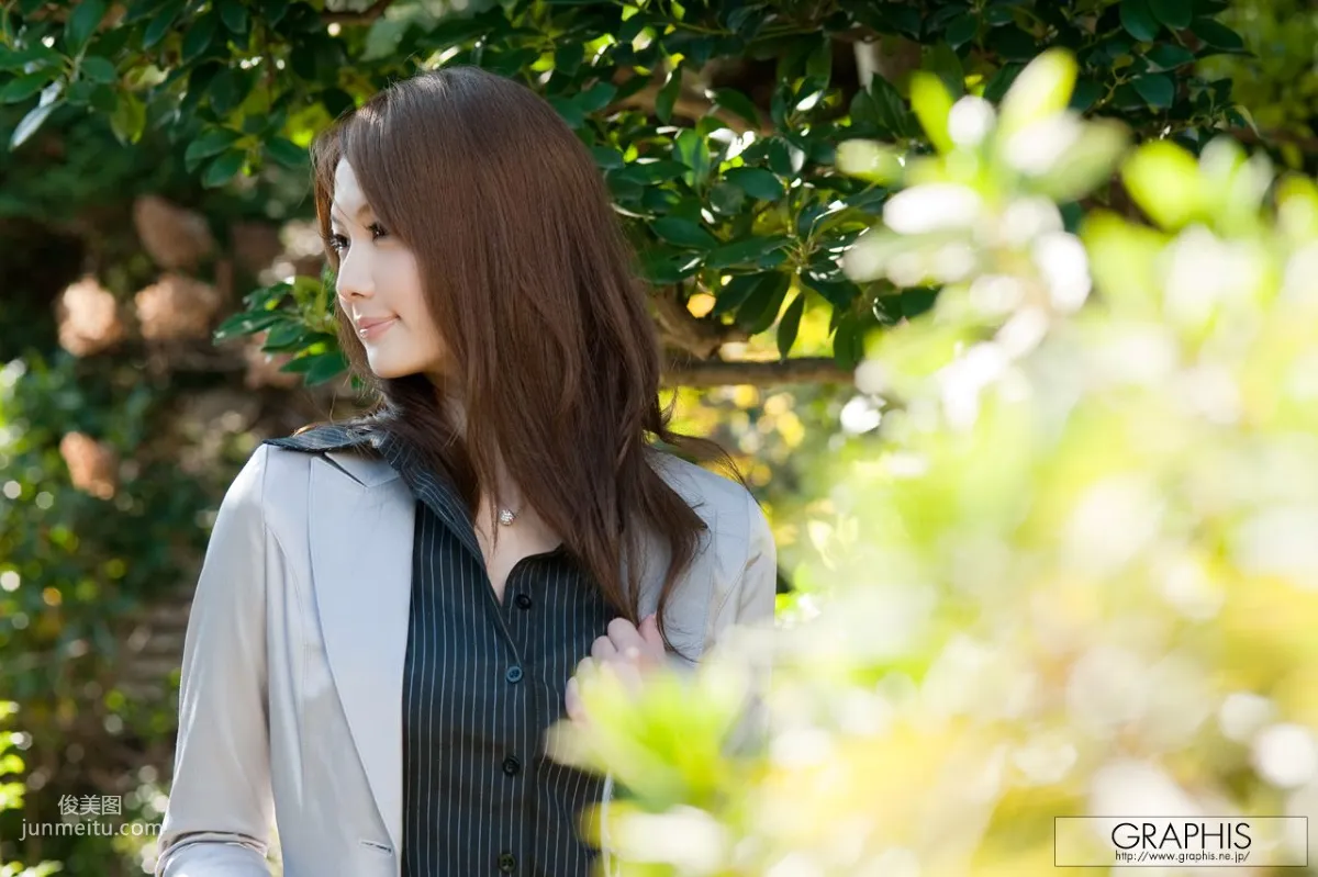 Erika Kirihara New Deal [Graphis] Gals Photo Set photo 2