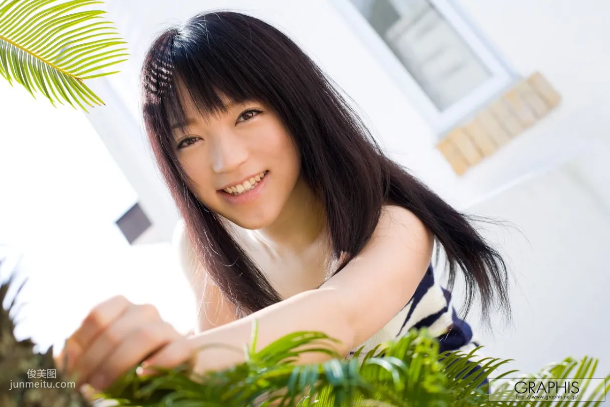 乙井なずな/乙井荠 [Graphis] First Gravure 初脫ぎ娘 寫真集 4