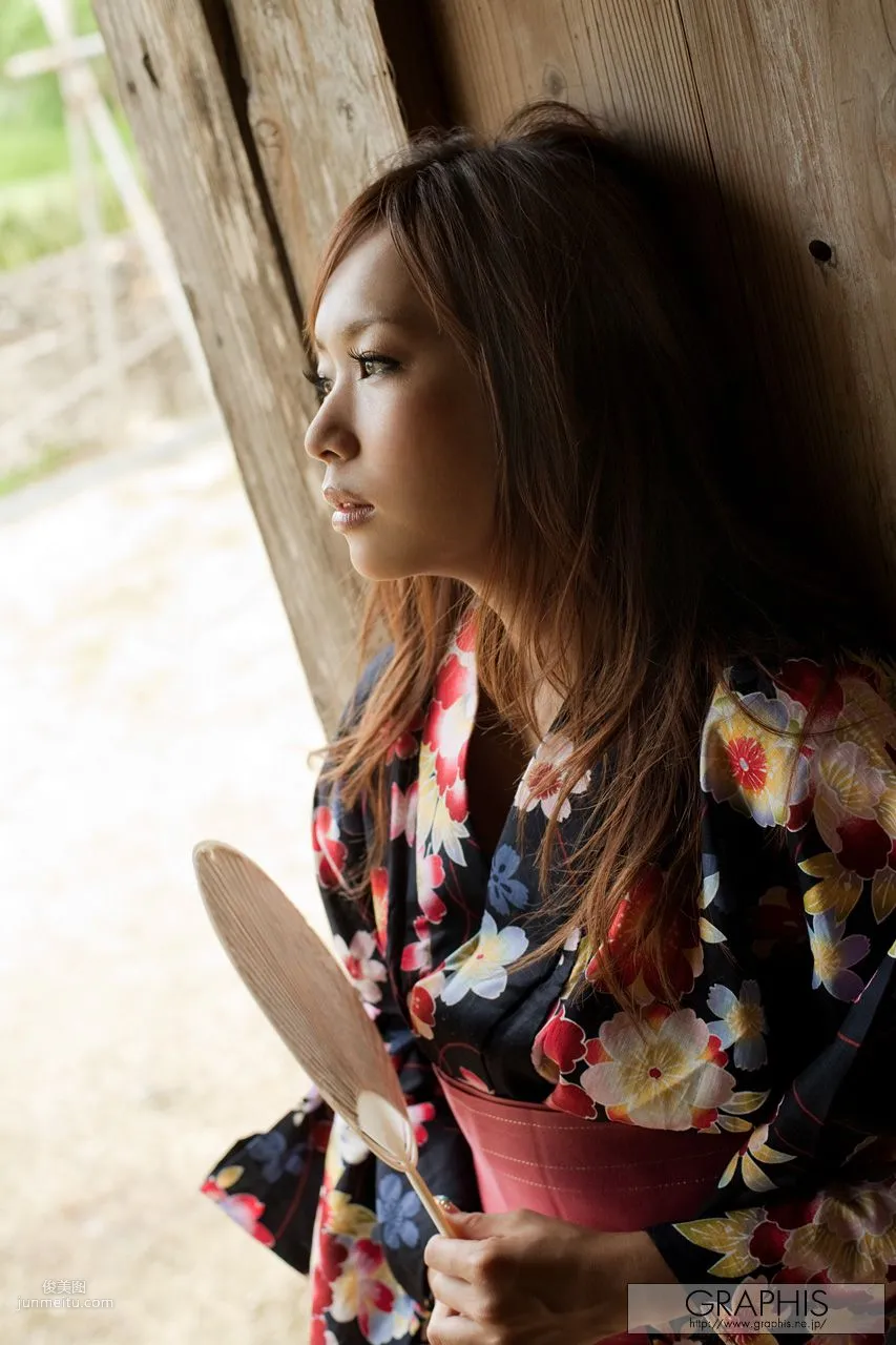 Akina: Graphis Sunshine Gals photo 15