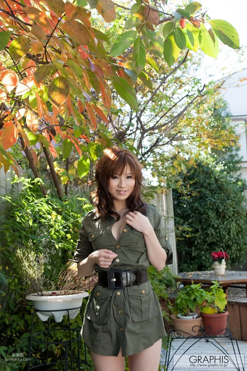 麻木明香《Maybe》 [Graphis] Gals 寫真集 1
