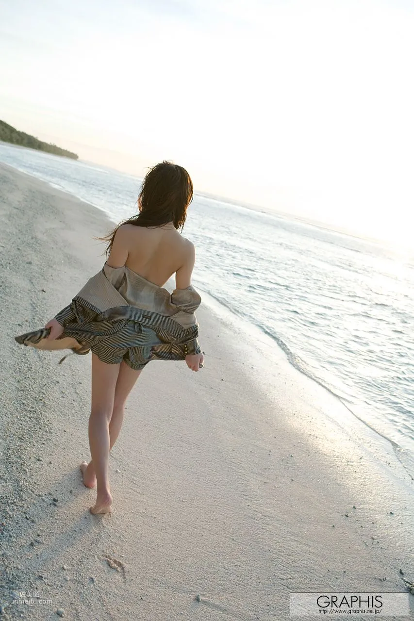 Miina Yoshihara/Miina Yoshihara [Graphis] First Gravure, First Nude Girl Photo Set photo 16