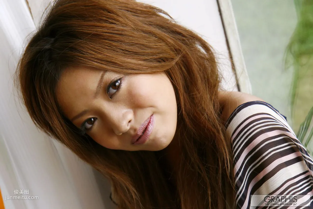 Rino Aihara [Graphis] First Gravure, First Stripping Girl Photo Set photo 23