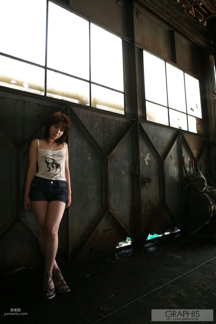 Mina Manabe: Graphis First Gravure photo 6