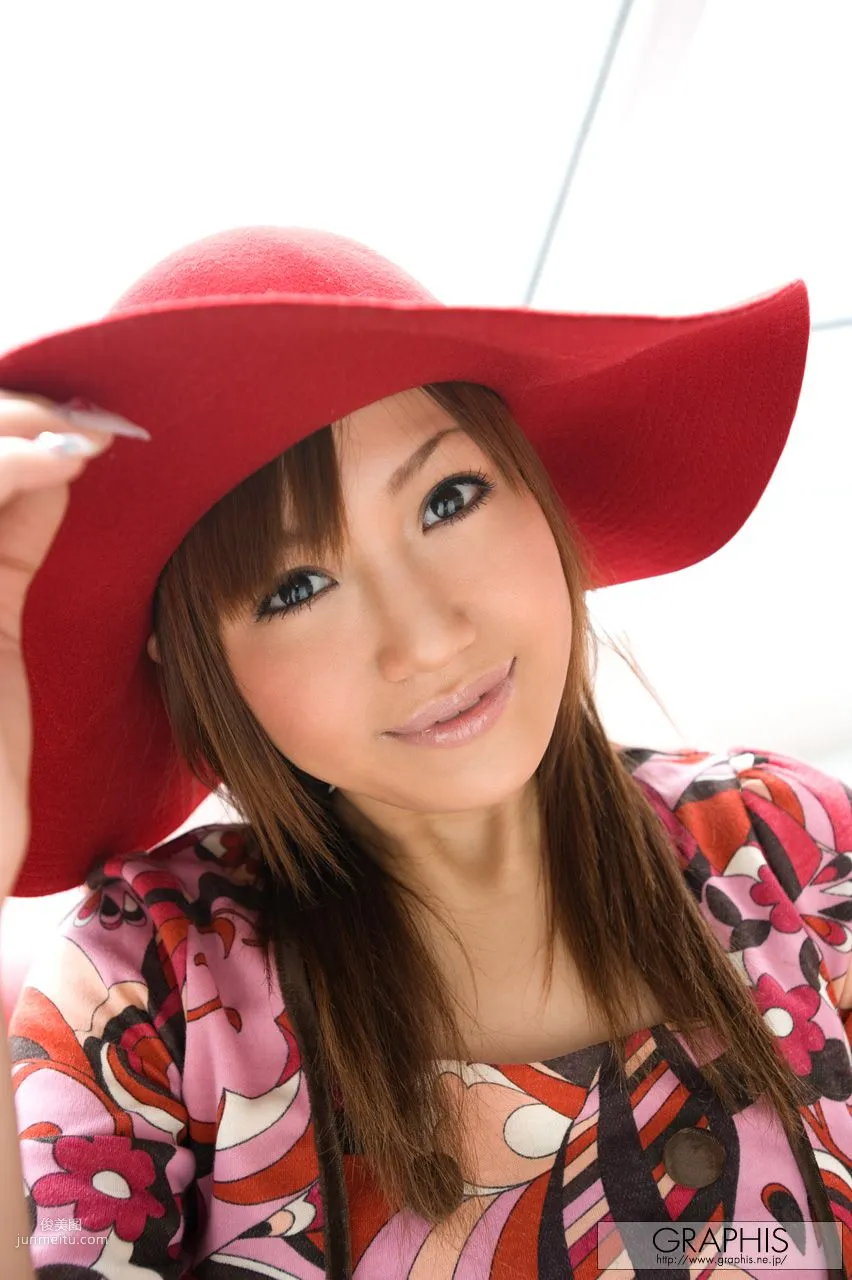小西那奈《Sweet Dream》 [Graphis] Gals 写真集2