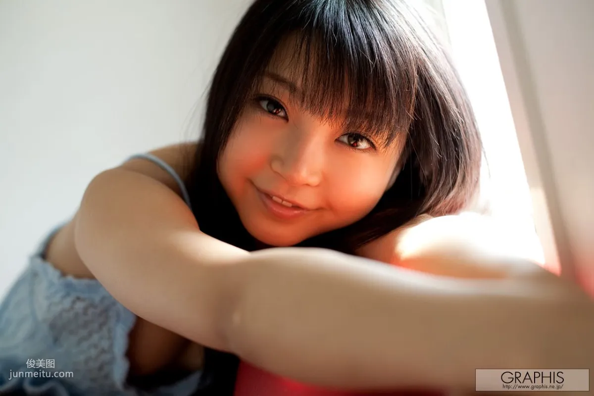 Chihiro Aoi [Graphis] First Gravure, First Nude Girl Photo Set photo 26