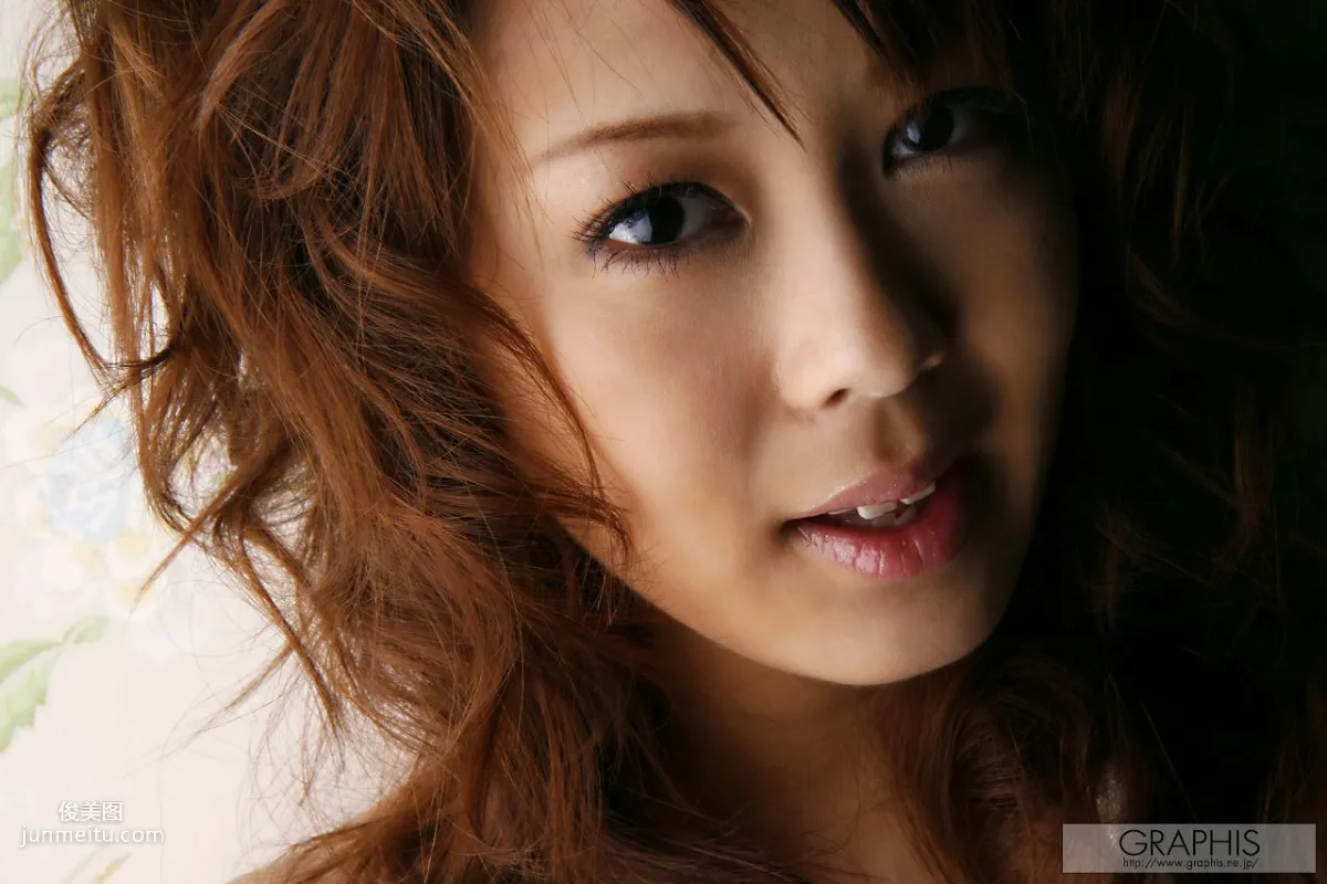 Sakurako: Graphis First Gravure photo 33