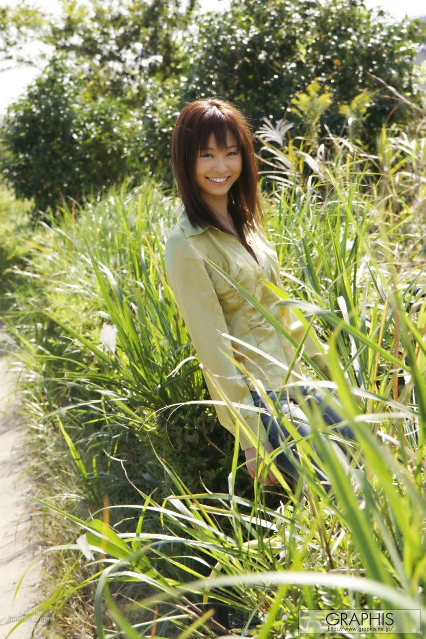 Sarasa Hara: Graphis First Gravure photo 3