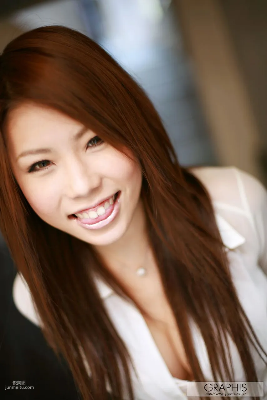 真田春香《Multipronged》 [Graphis] Gals 寫真集 3