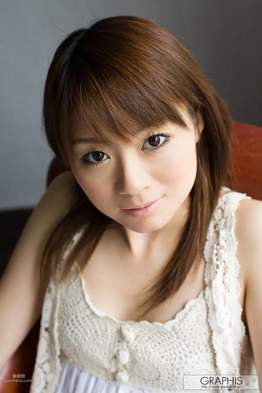 Mayuka Akimoto: Graphis First Gravure photo 27