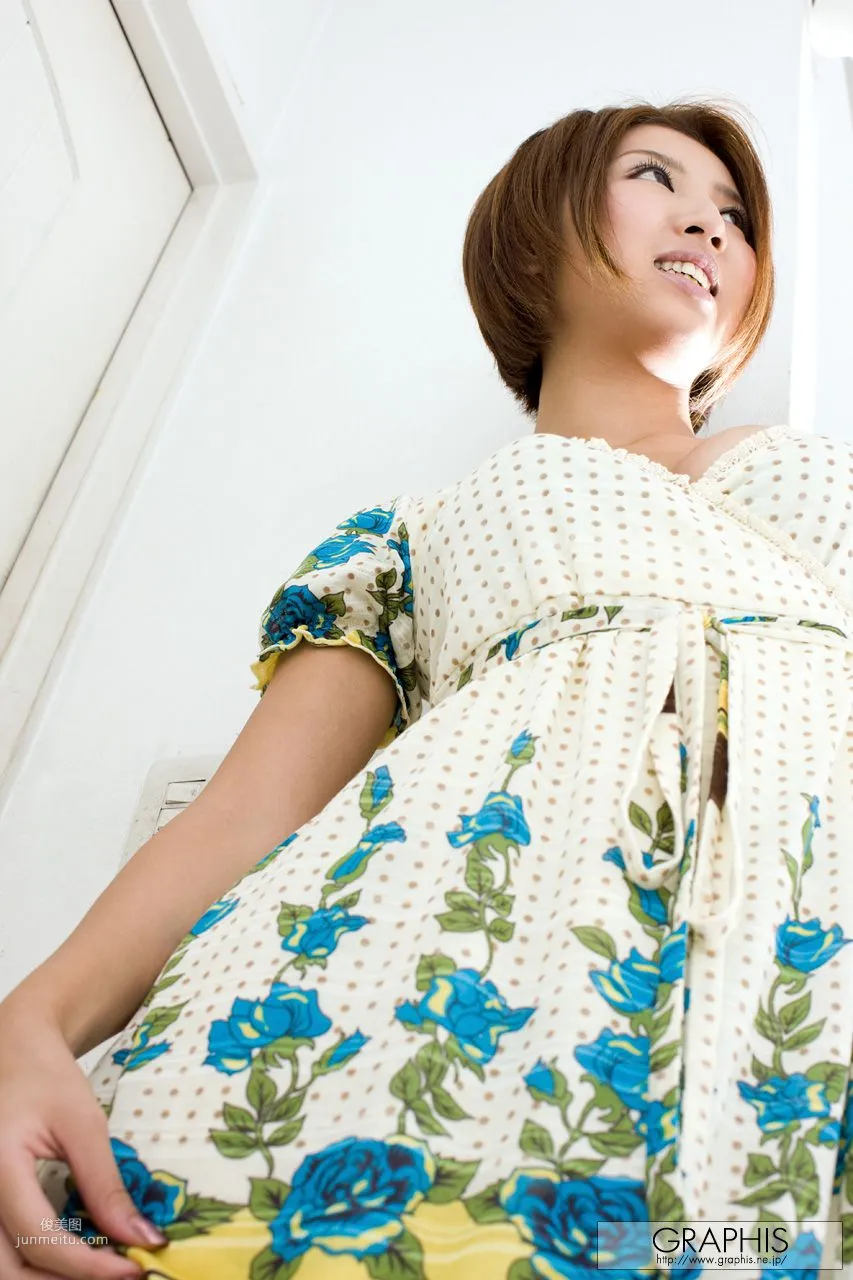 Kazuki Asou: Graphis First Gravure photo 3