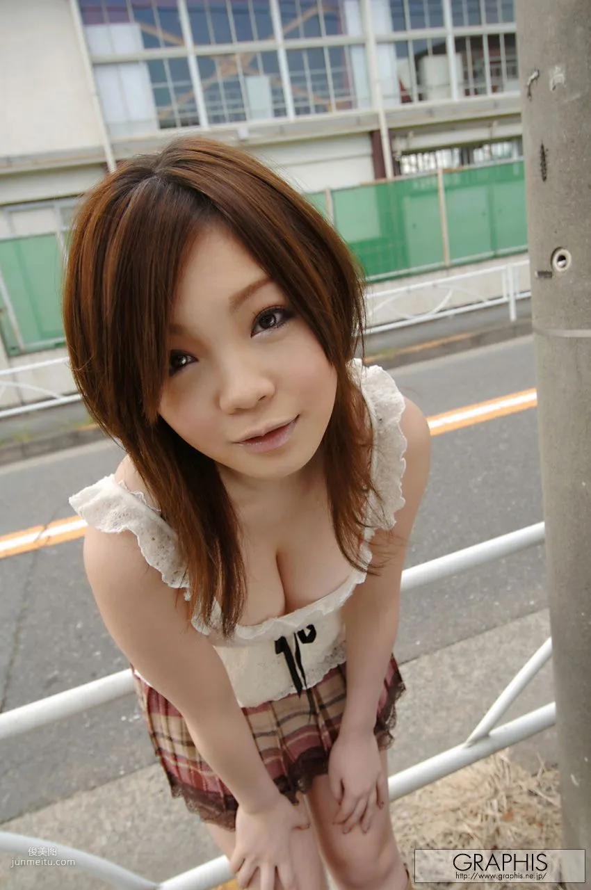 小川奈美《Approaching Rapidly》 [Graphis] Gals 写真集5