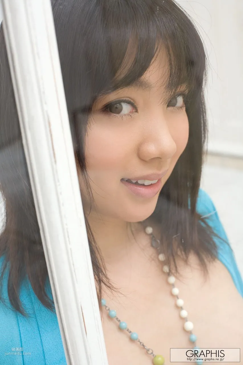 伊东遥《For the Moment》 [Graphis] Gals 写真集1