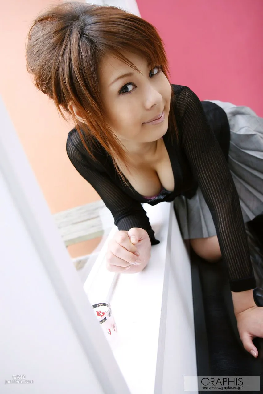 Sakurako: Graphis First Gravure photo 15