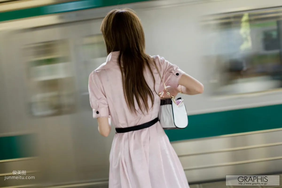 桜井梨花《Sparkling Cherry》 [Graphis] Gals 写真集5