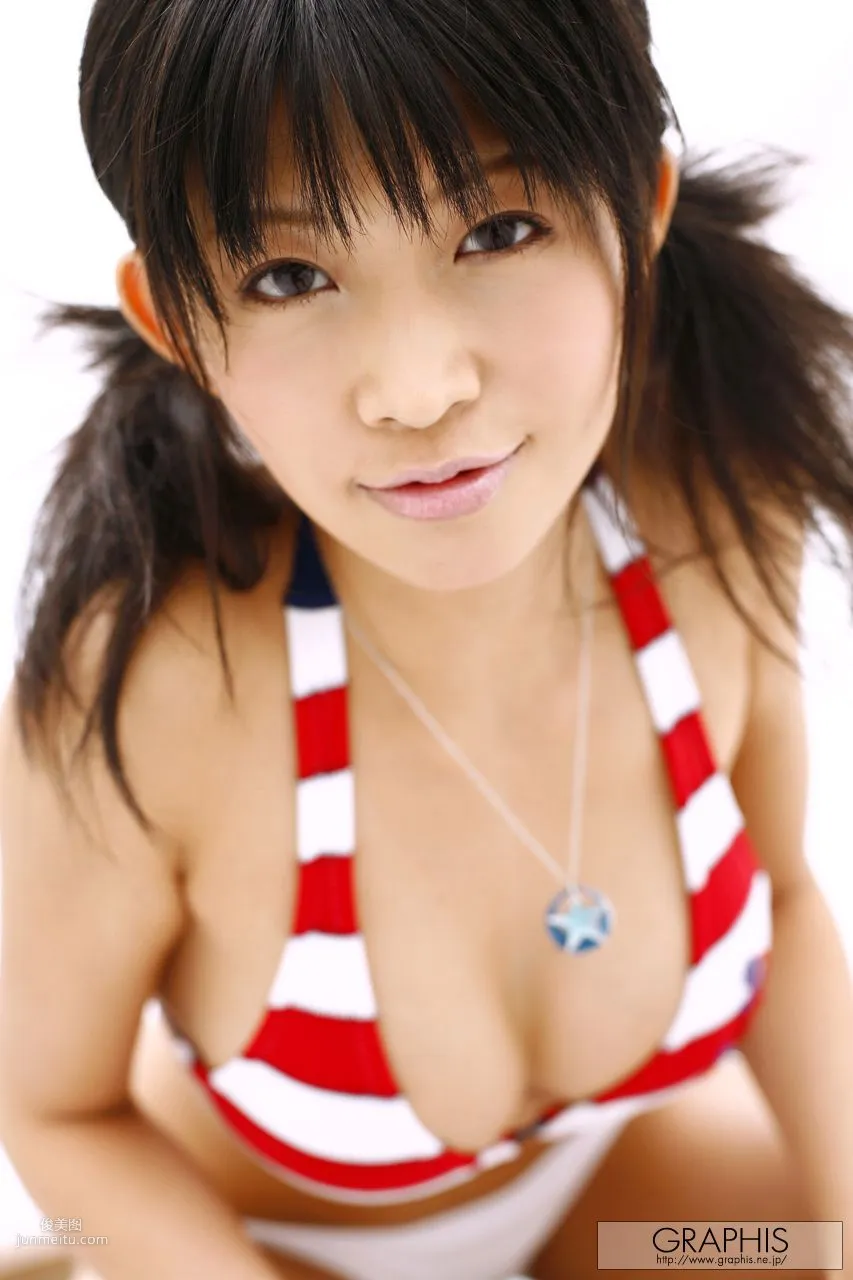 範田紗々《Natural Distance》 [Graphis] Gals 寫真集 5