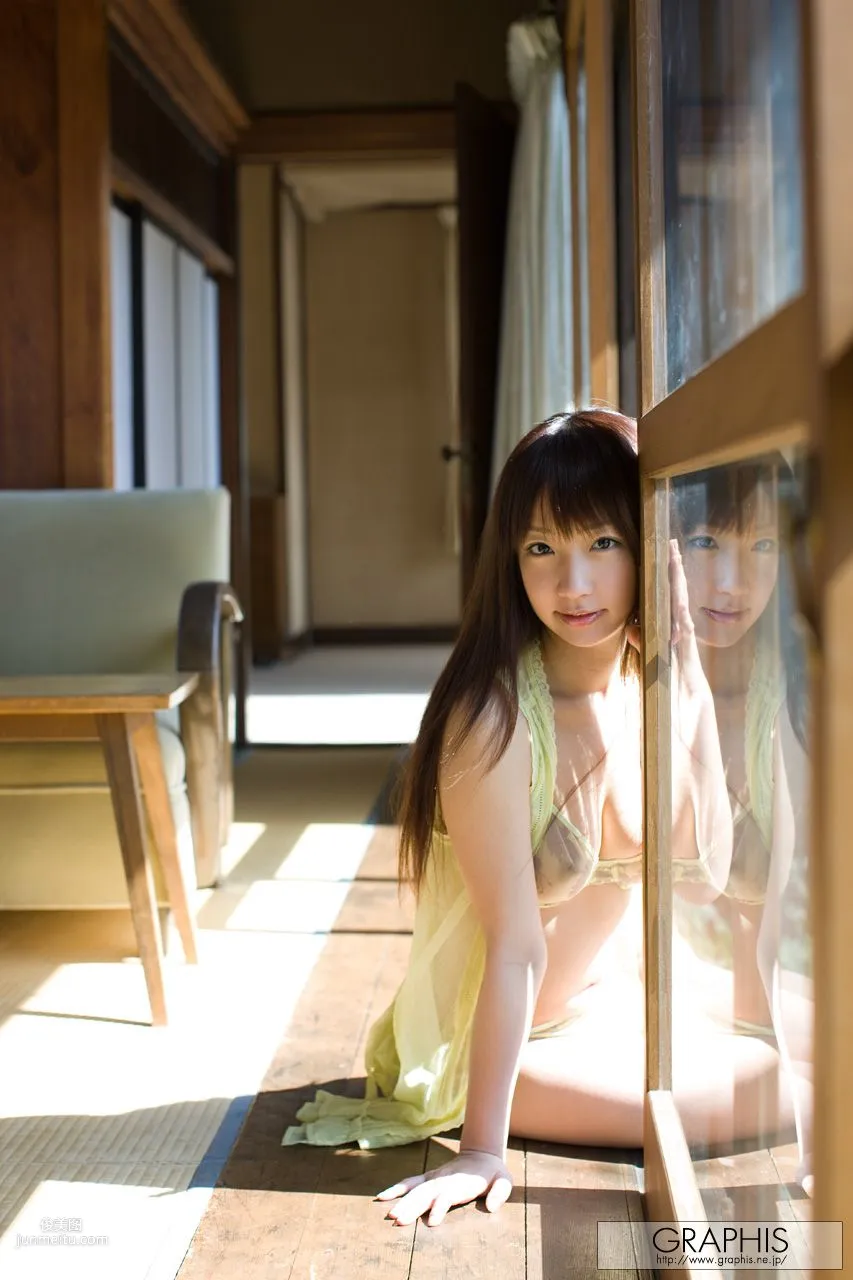 くるみひな/胡桃雏《Walnuts》 [Graphis] Gals 写真集8