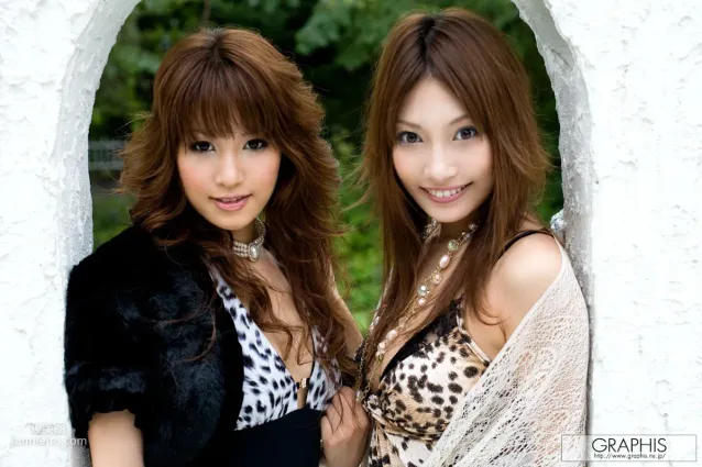 明日花キララ、美咲マリ(上原加繪羅)《Infatuation》 [Graphis] Special Contents 寫真集