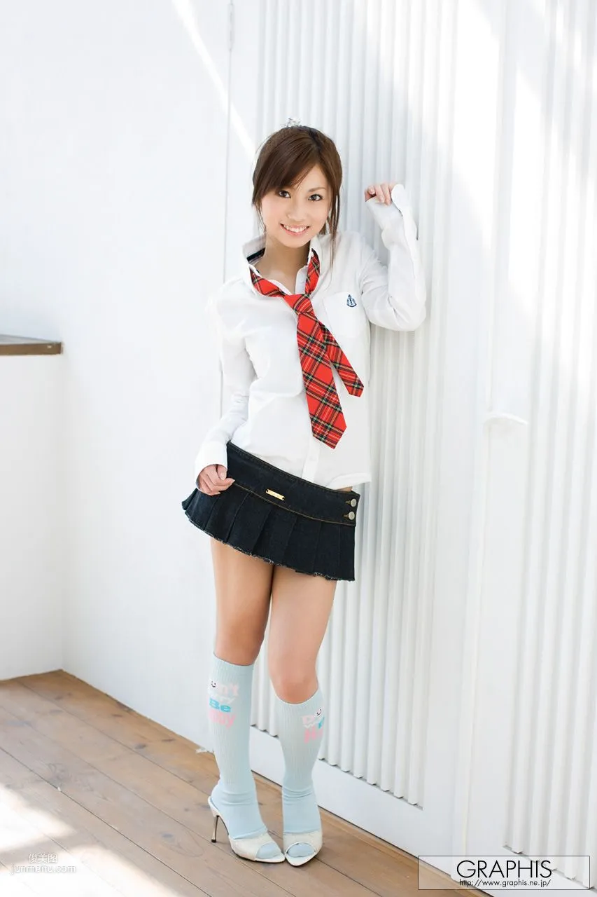 Risa Chigasaki 'Pure Sunflower' [Graphis] Gals Photo Set photo 14
