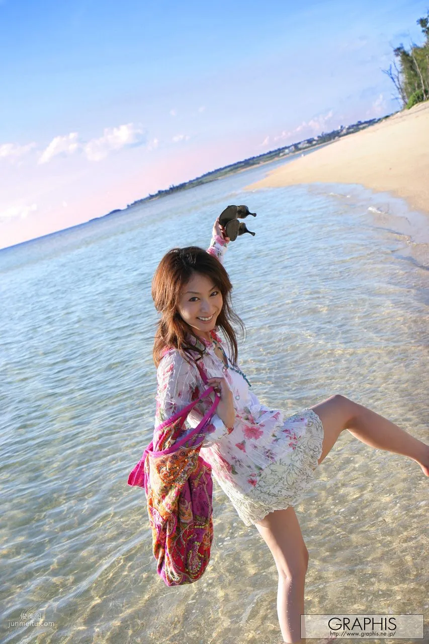 穂花《Whispers》 [Graphis] Gals 写真集4